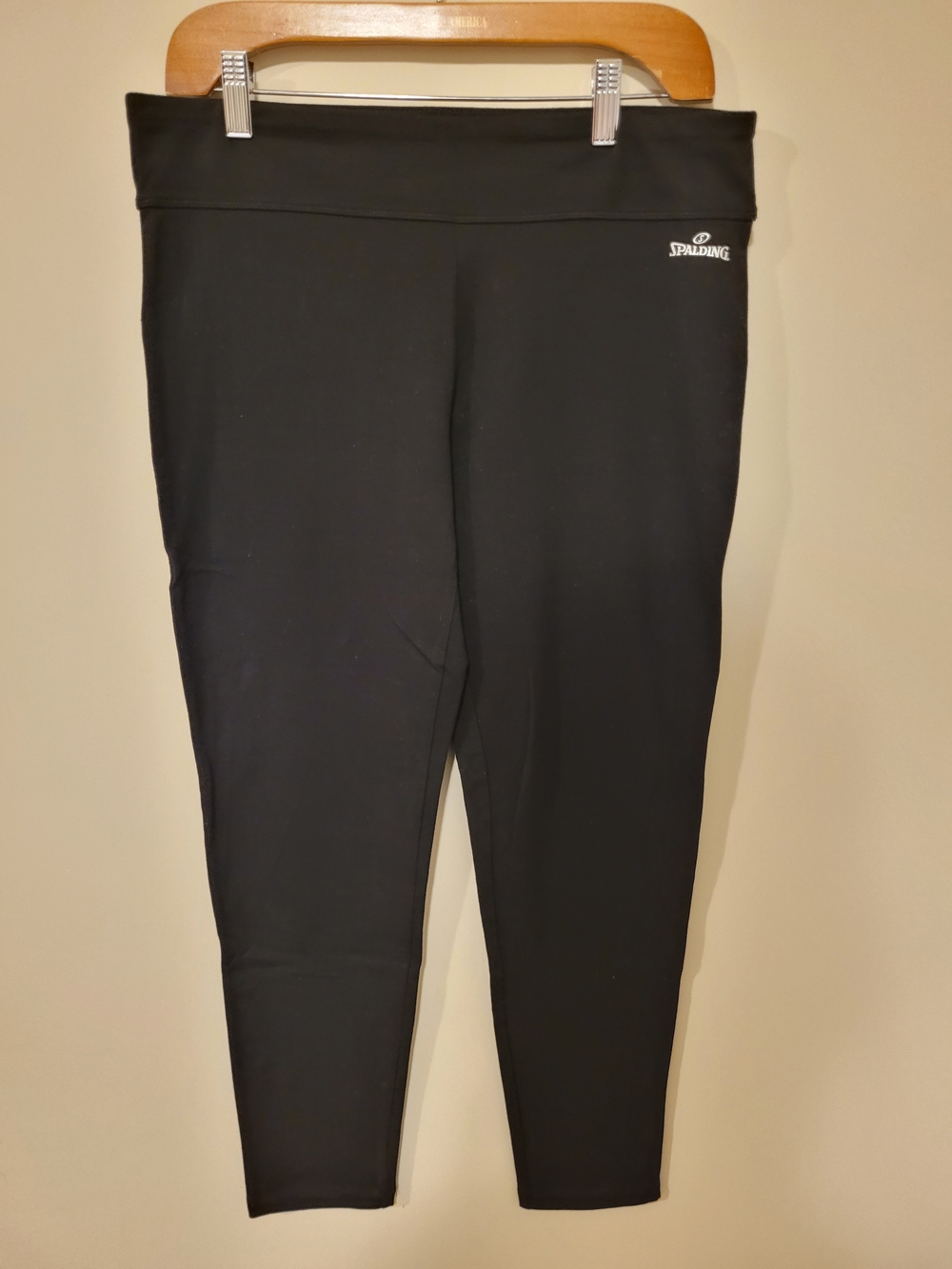 New Women's Spalding Black Athletic Leggings Size Large